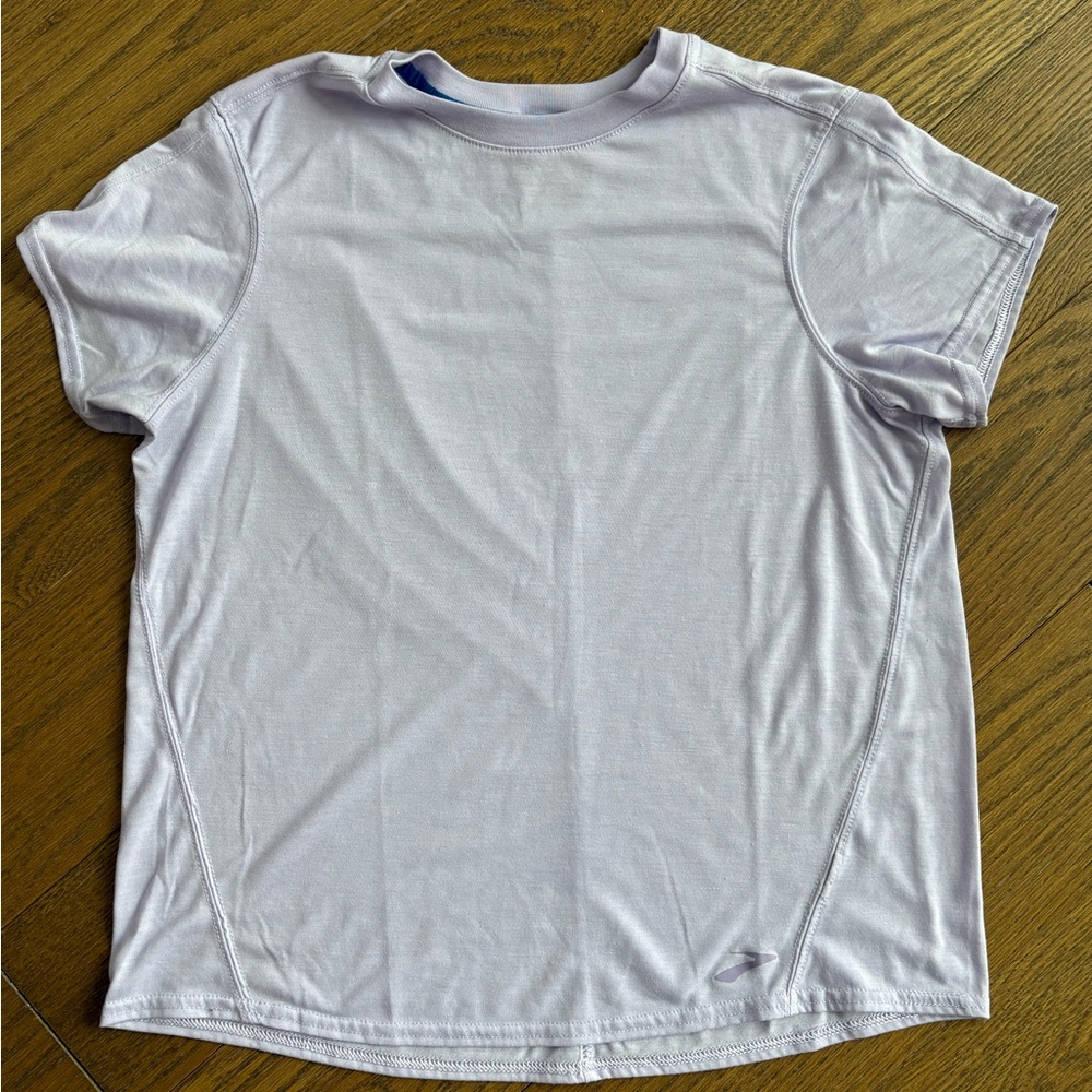 Brooks Soft Light Purple Short Sleeve Tee